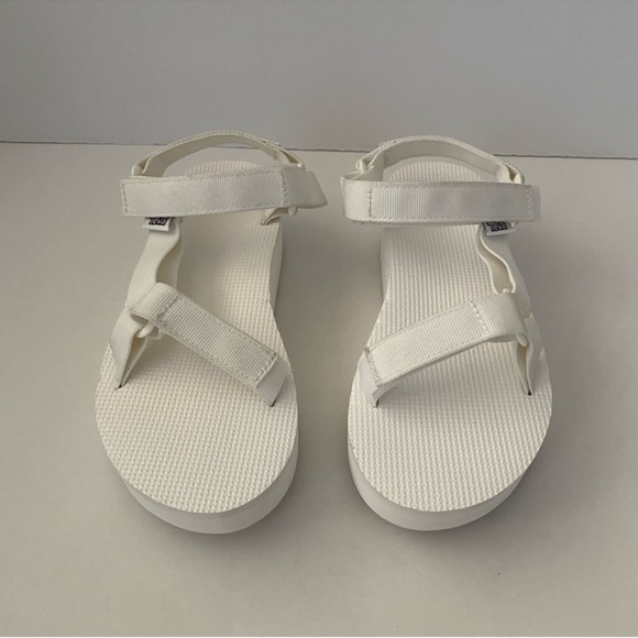 Teva Flatform Universal Sandals White 9 - Picture 7 of 9